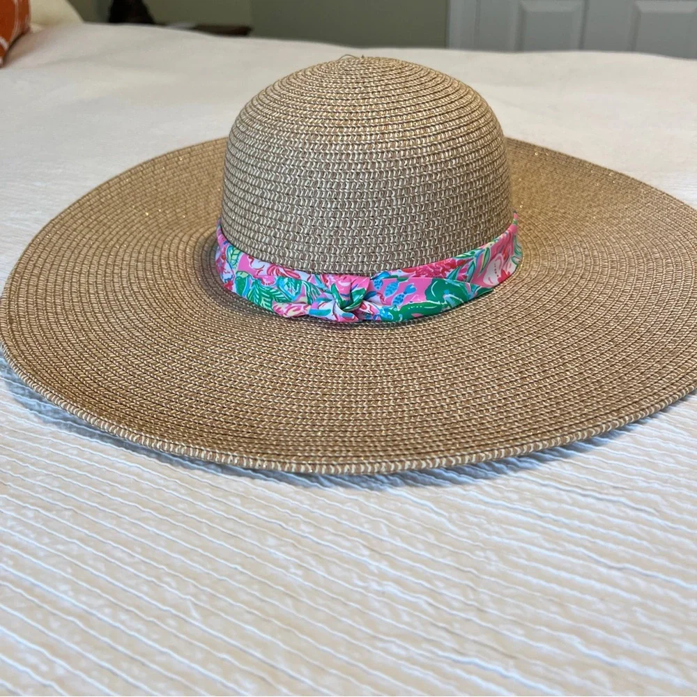 Lilly Pulitzer straw hat Journey to the Jungle